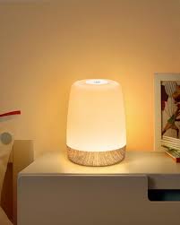 Lampe de chevet FOMYHEARD : Éclairez votre chambre avec style