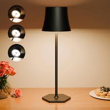 Lampe sur batterie Tyonto : Éclairez vos moments en toute liberté